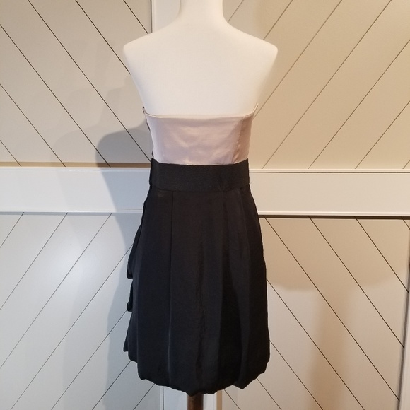 H&M Satin Sweetheart Bubble hem Dress - Picture 4 of 7